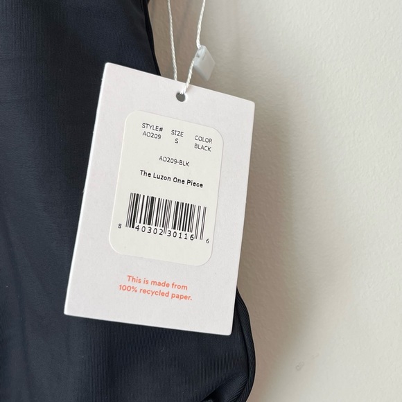 NWT Andie The Luzon One Piece Swimsuit in Black Small - Picture 9 of 11